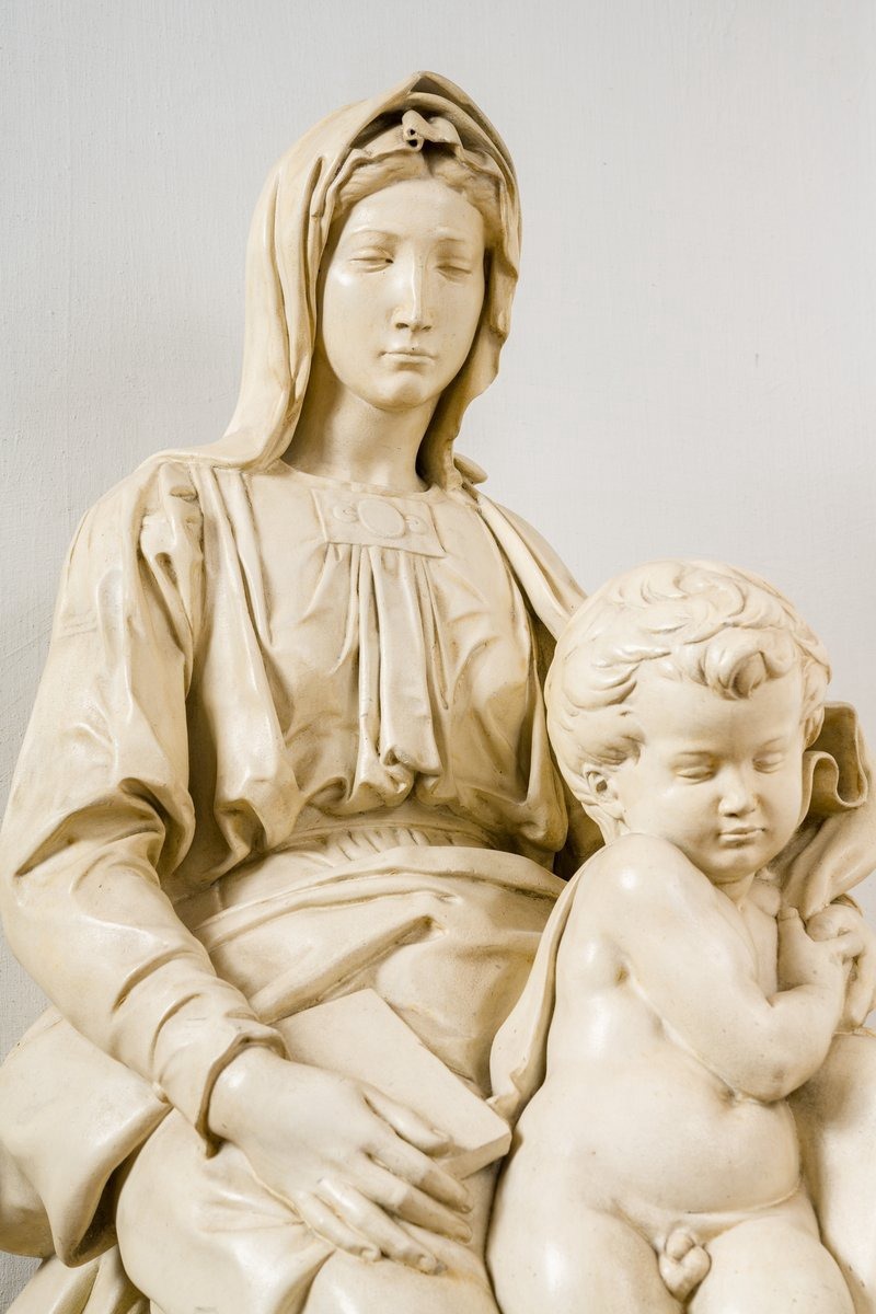 michelangelo’s madonna of bruges details 1