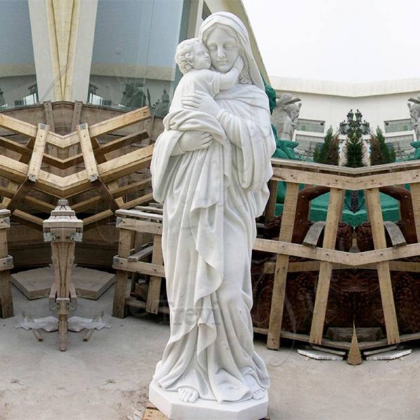 Catholic Church Sculptures Madonna and Child Statue for Sale
