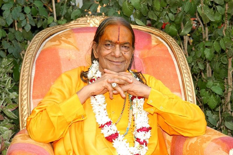 The Life of Jagadguru Shree Kripalu Ji Maharaj: