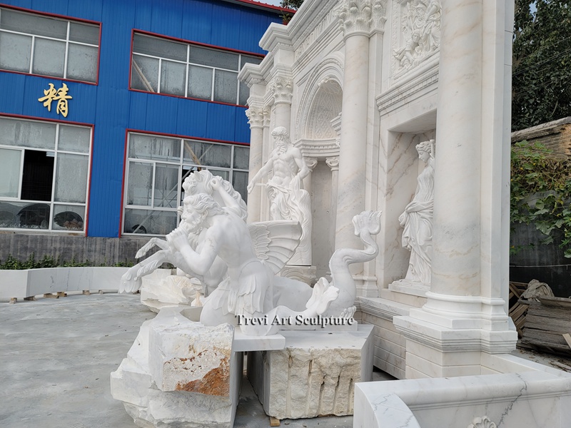 famous large trevi wall fountain