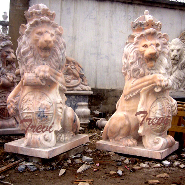 Outdoor crown lion king with shield statues a pair lying down for outside