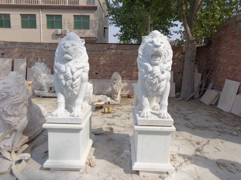 lion statues