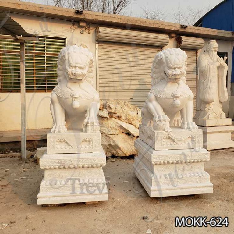 chinese lion statue