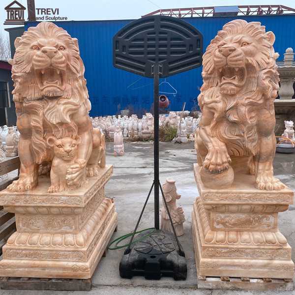Outdoor Large Marble Lion Statues for Sale Suppliers MOKK-795