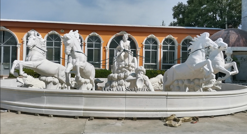 versailles apollo fountain for hotel square