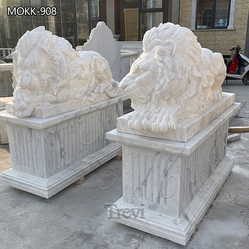 lion female statues