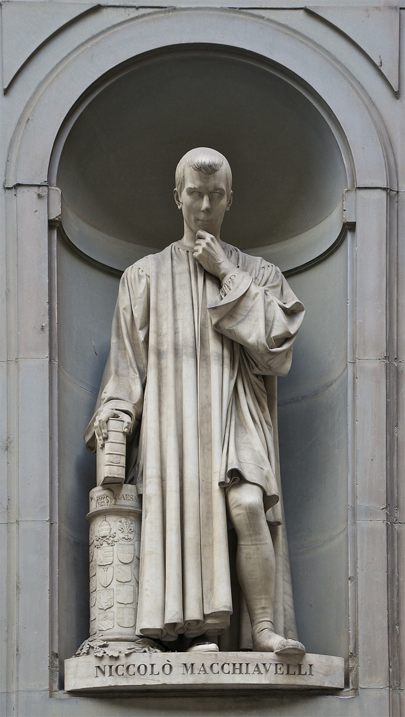 statue de nicolas machiavel