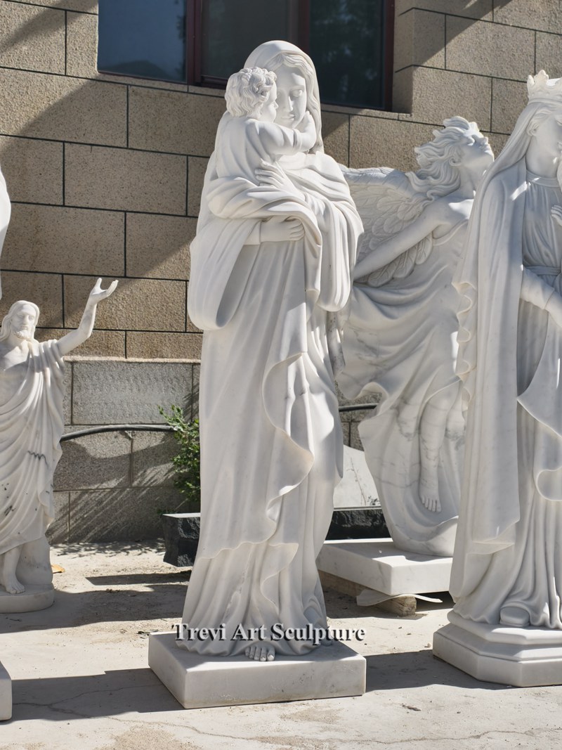 madonna and child statue