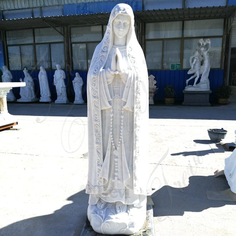 Our Lady of Fatima Statue Details