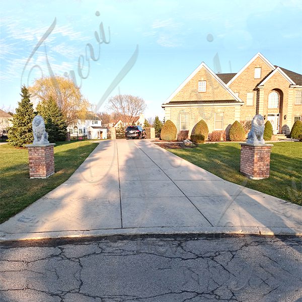 Why People Like Lion Statues for Front Porch?