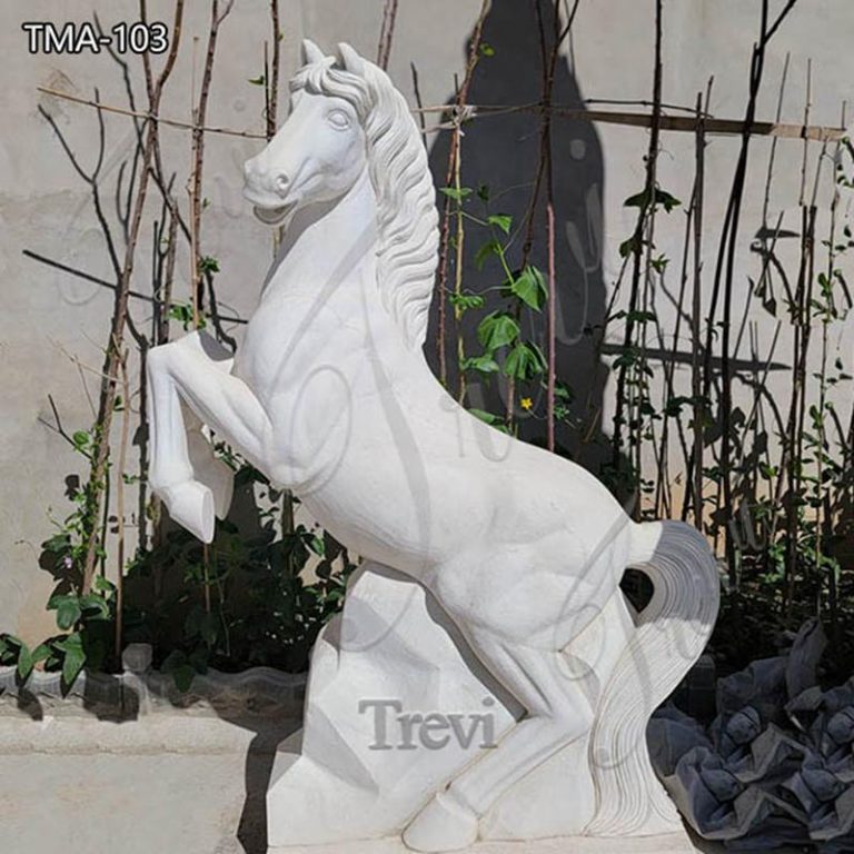 white marble horse-Trevi Statue