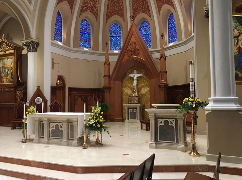 8. marble altar and pulpit placement