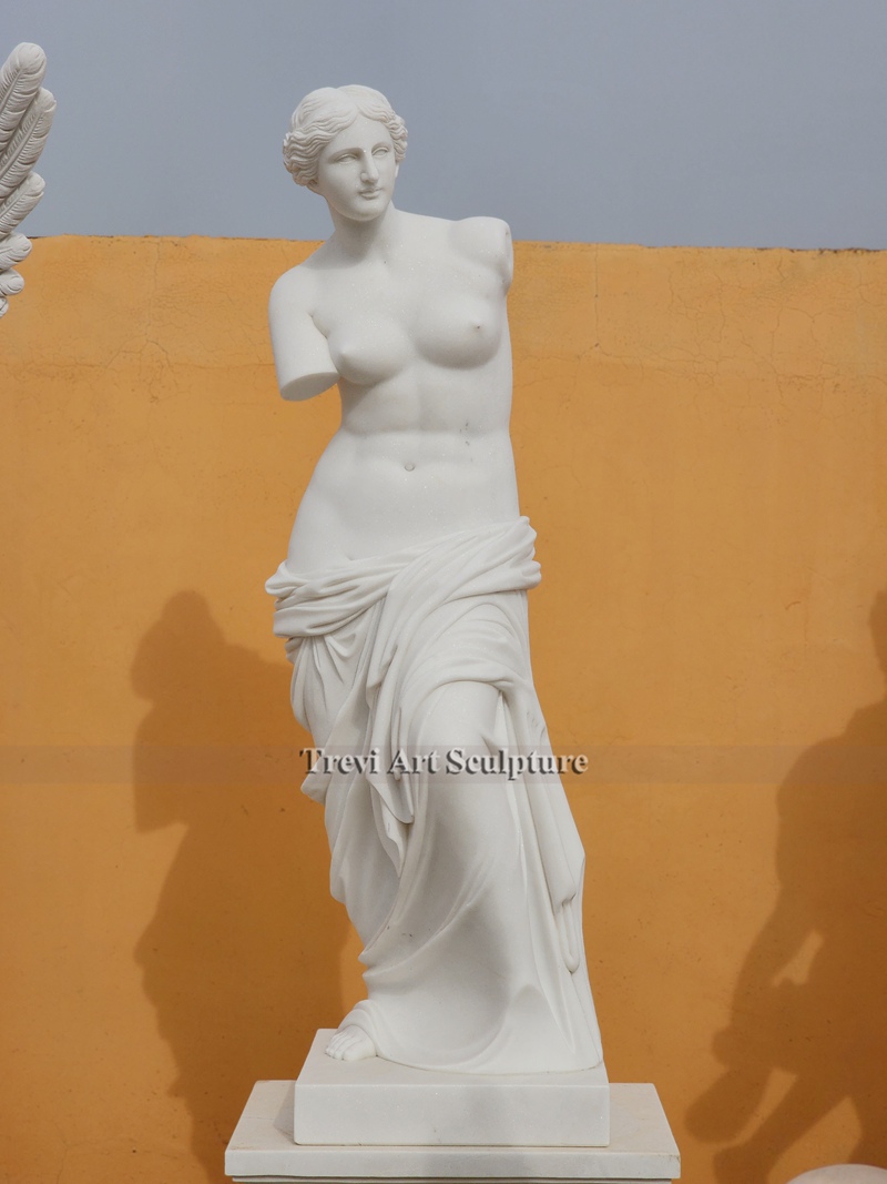famous marble venus statue 6 feet