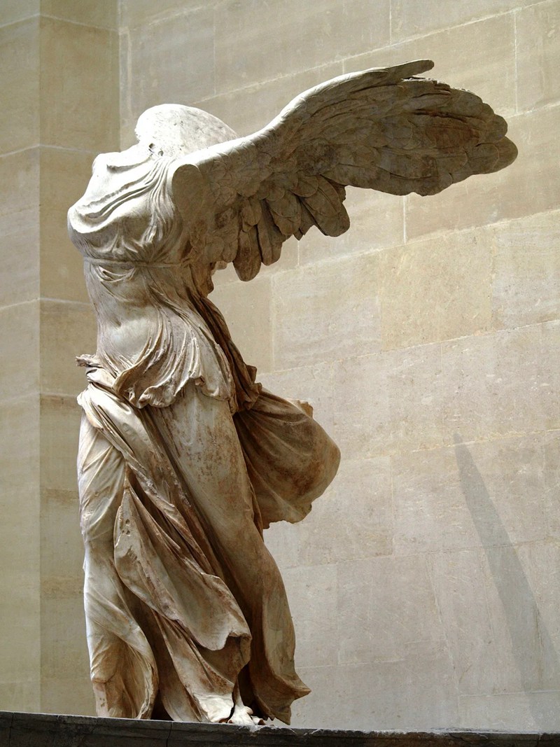 Victory of Samothrace Statue