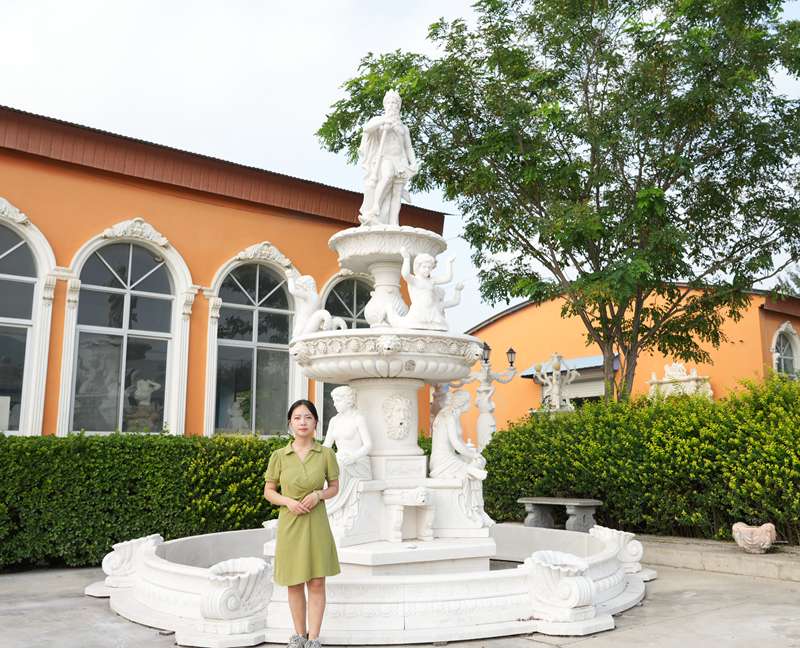 Large Marble Fountain Introduction