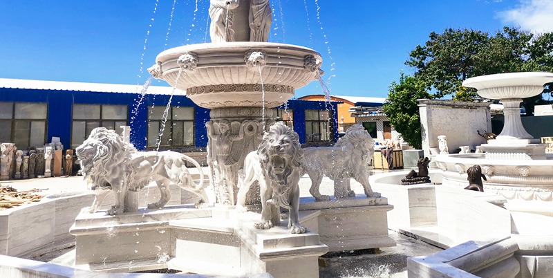 marble lion fountain