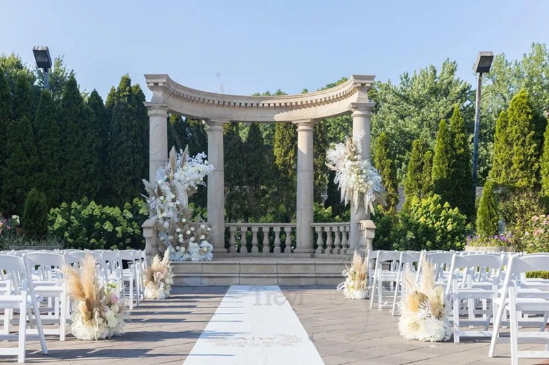 Perfect Outdoor Wedding Structure