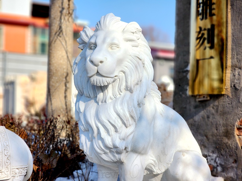 Marble Sitting Lion Statue Introduction