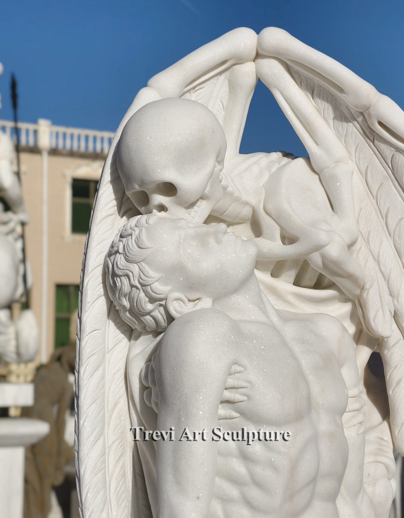 the kiss of death statue replica for cemetery