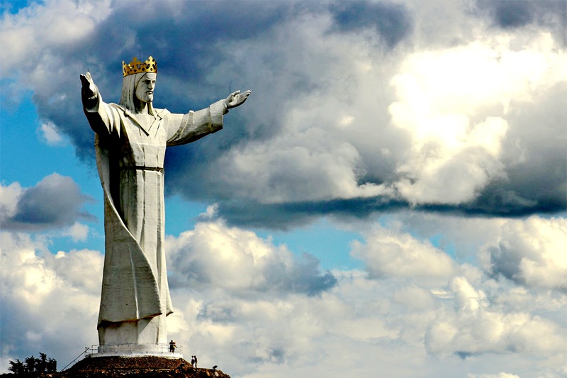 Christ the King Jesus Statue