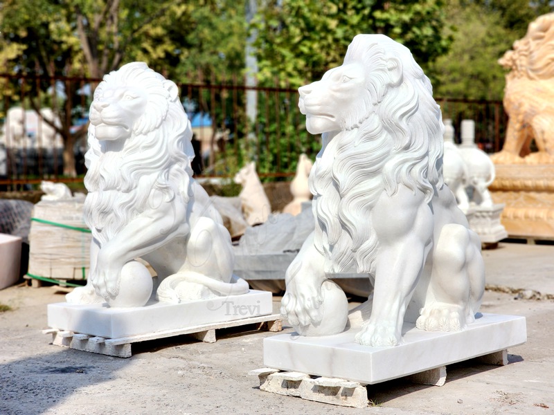 marble lion