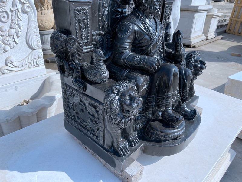 Life Size Shivaji Maharaj Marble Statue 1