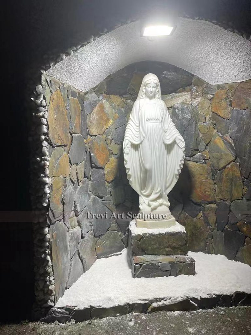 feedback on the marble madonna sculpture, chile
