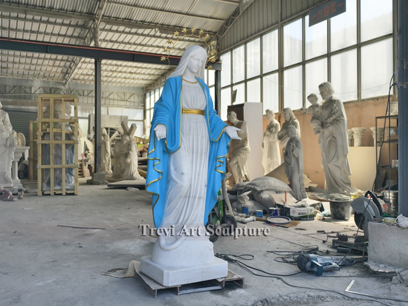 outdoor our lady of grace statue