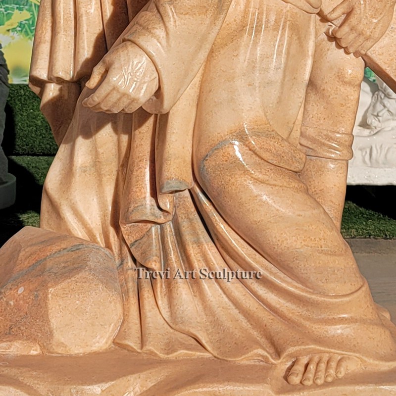 station vi veronica wipes the face of jesus statue details