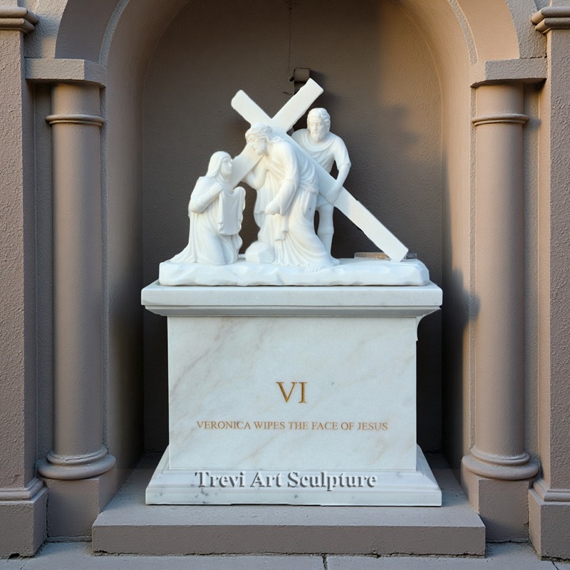 station vi veronica wipes the face of jesus statue