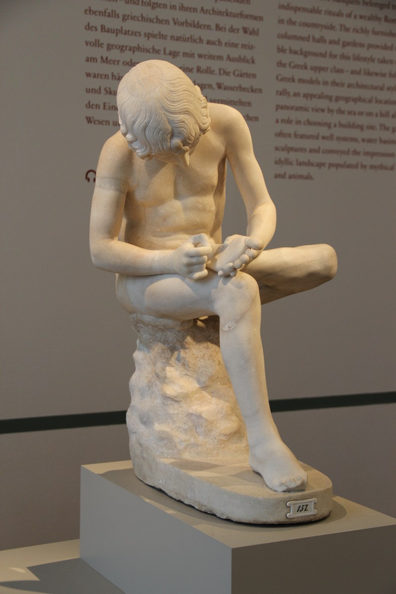 marble boy with thorn statue roman copy