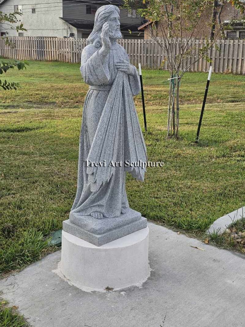 divine mercy jesus statue