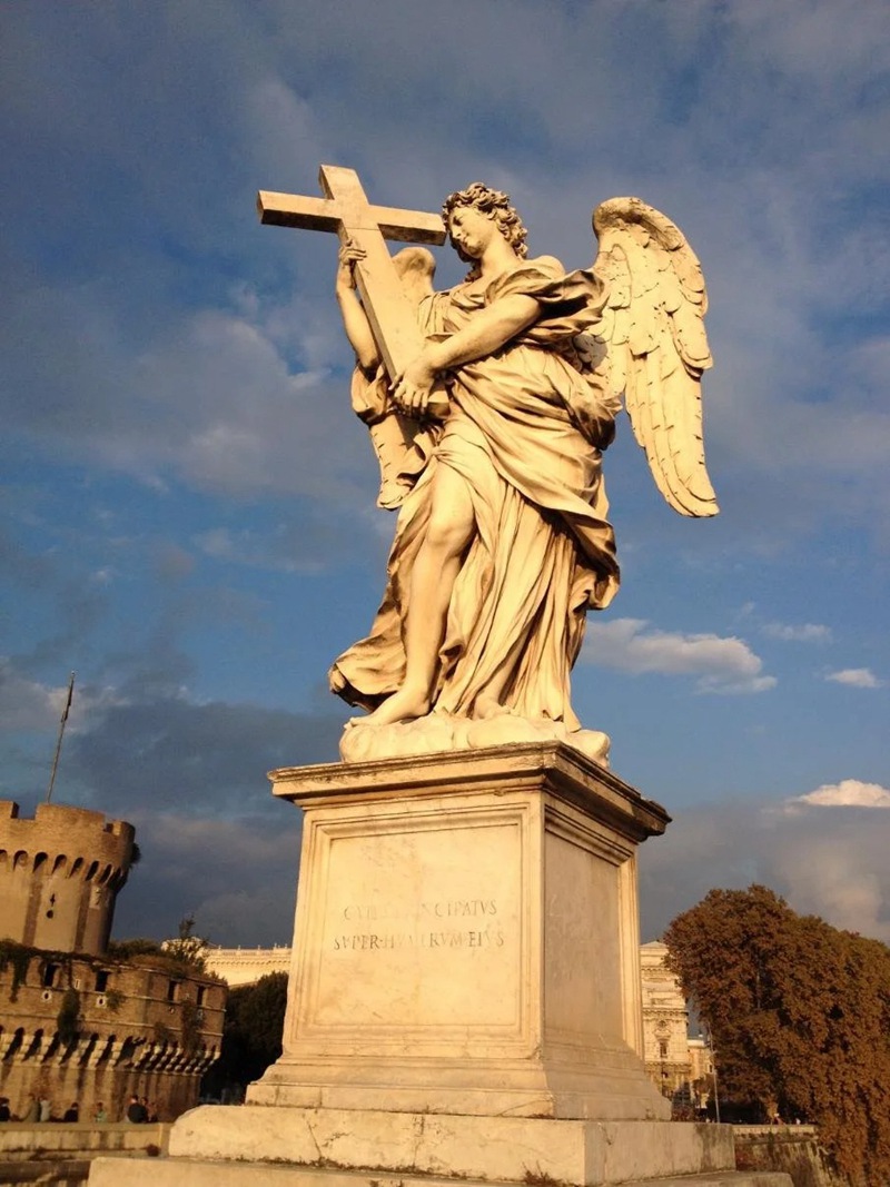 the angel with the cross