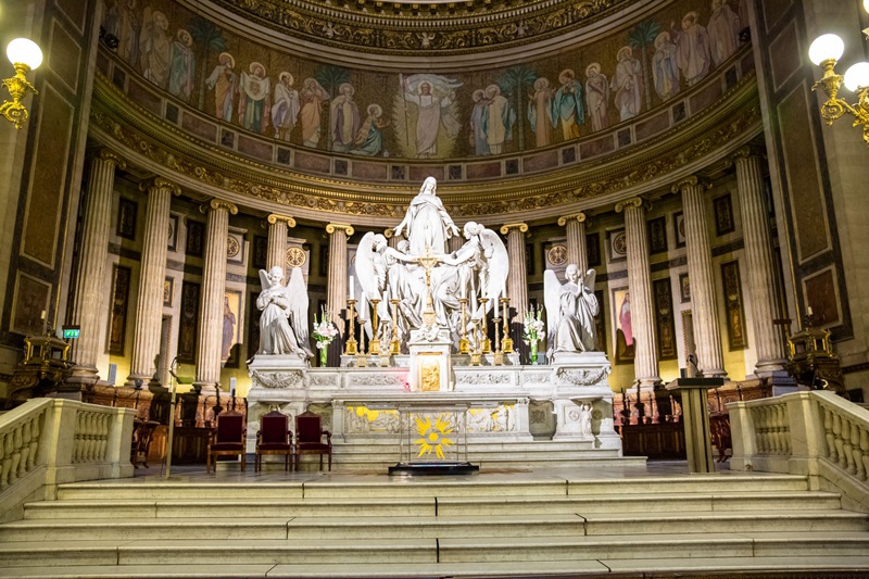 church statue