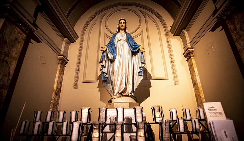 church virgin mary statue