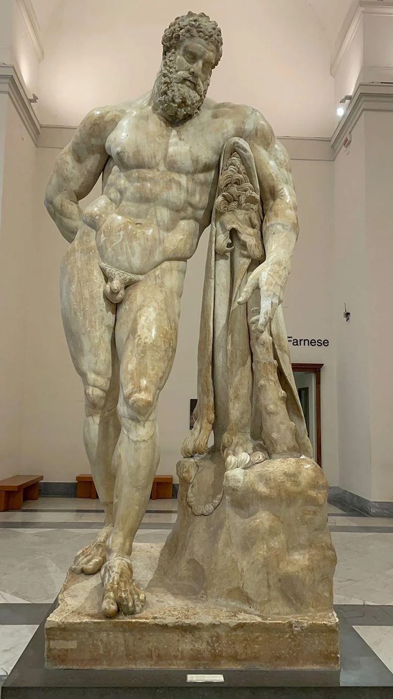 farnese hercules sculpture