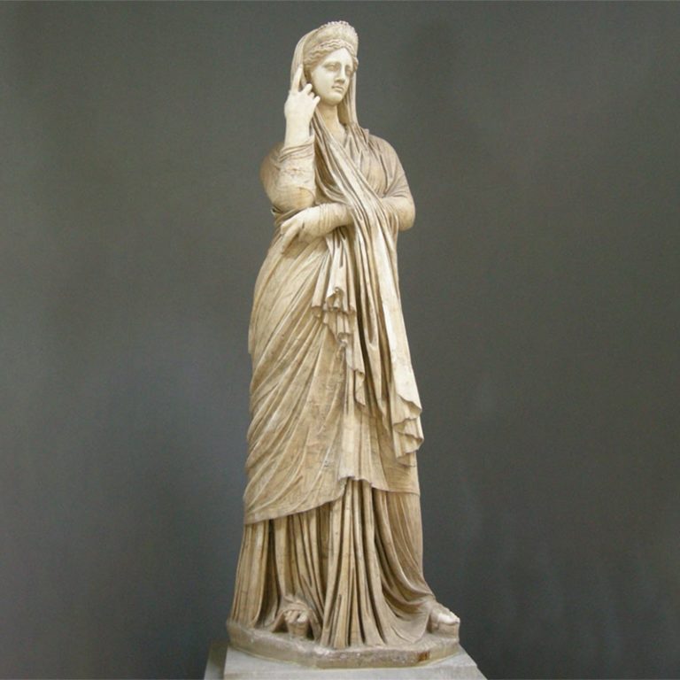 statue of a woman as pudicitia