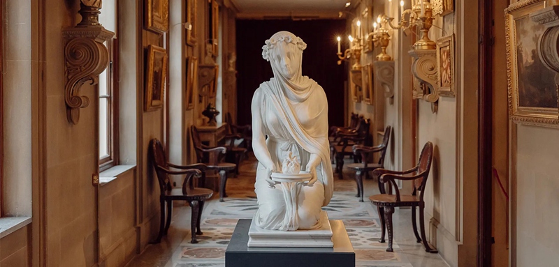 veiled vestal virgin