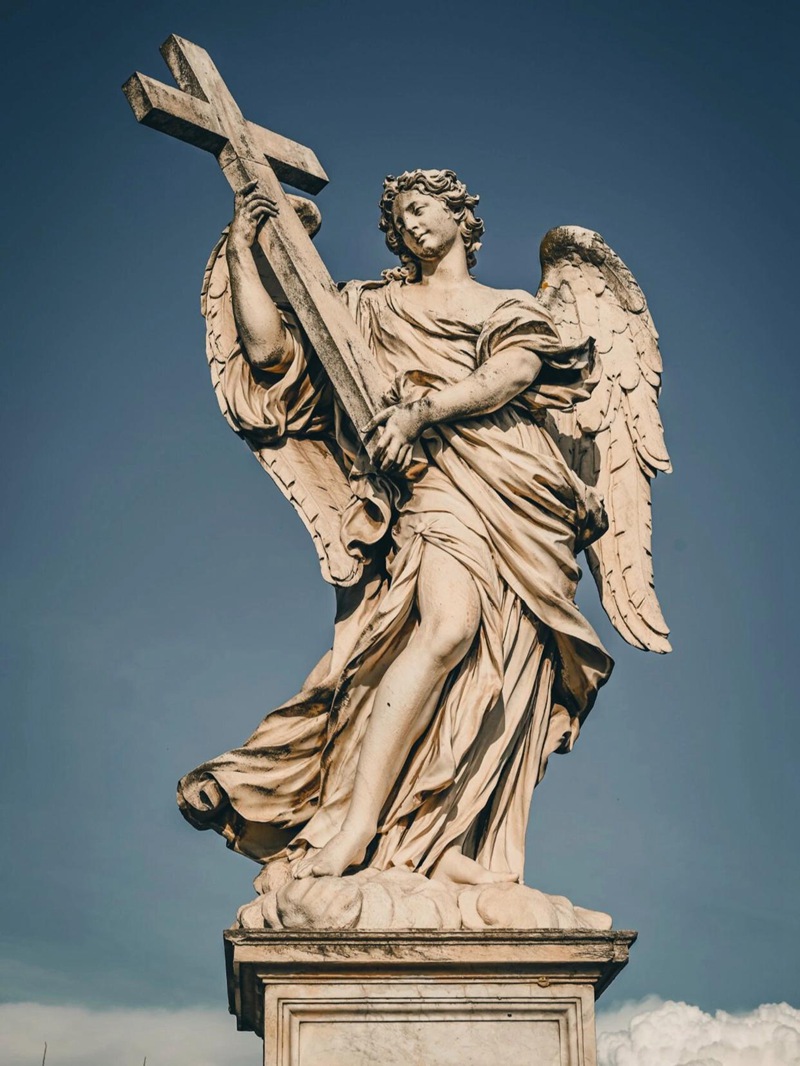 angel with the cross