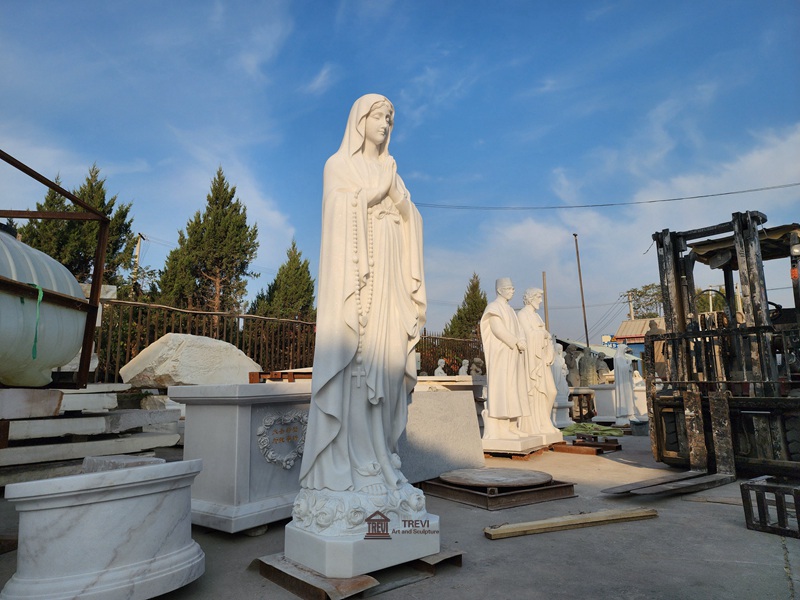 life size mary statue