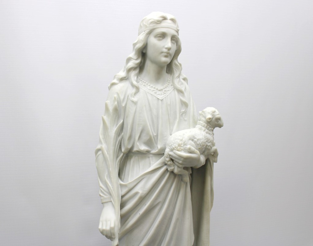white marble st. agnes of rome statue details
