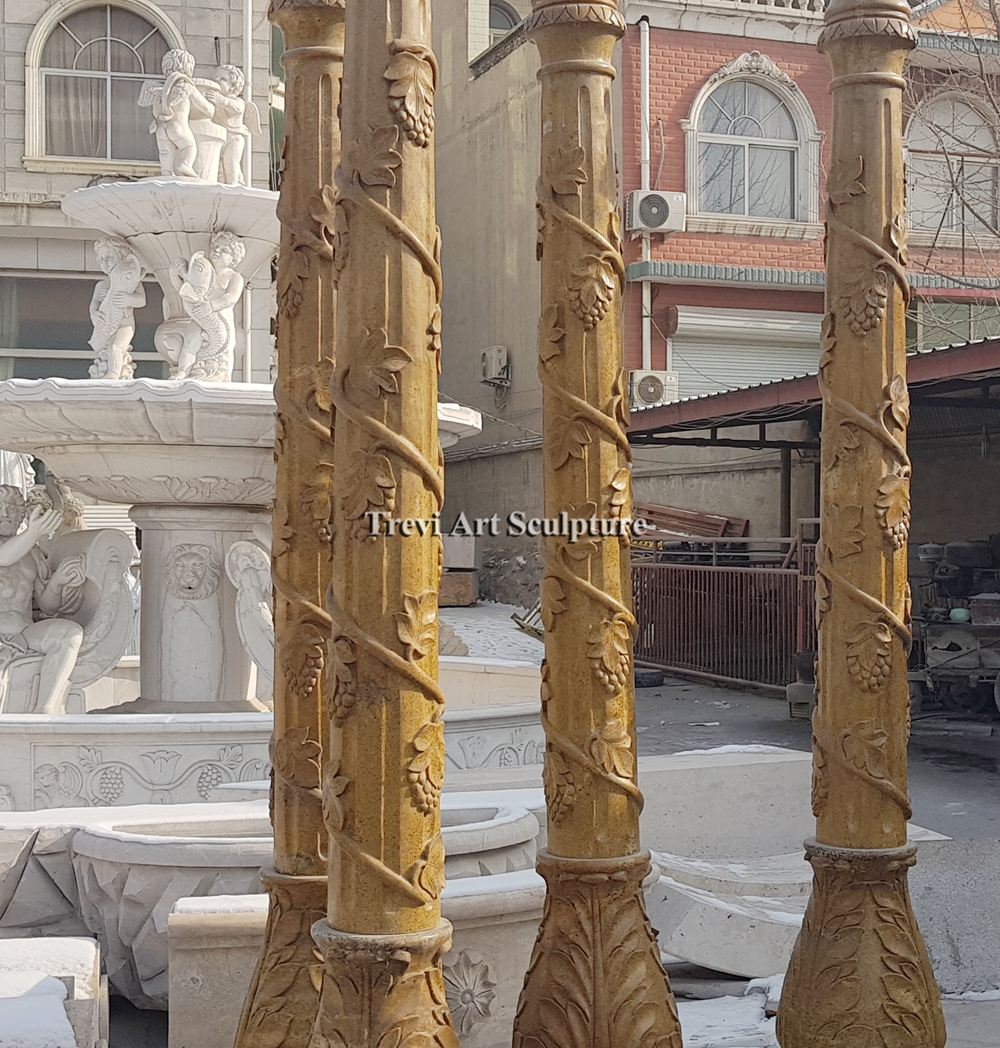 solomonic architectural columns