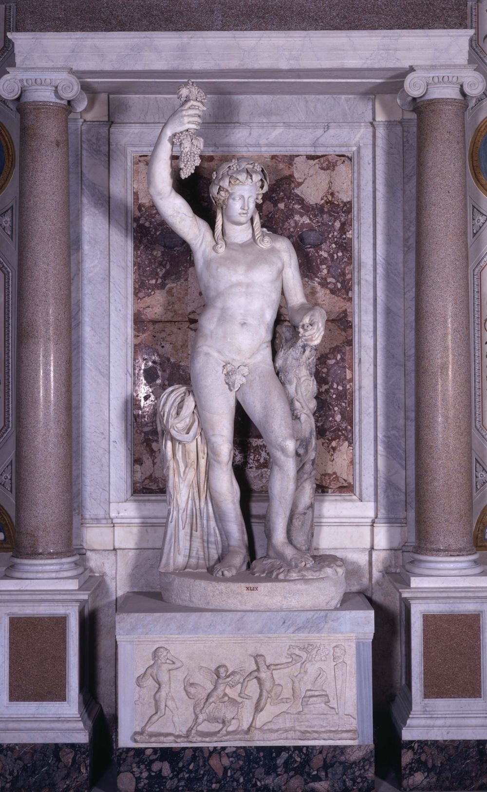 colossal statue of dionysus, mariano rossi hall
